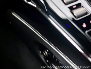 Aston Martin V8 Vantage  4.0 , Ako nové! 2025