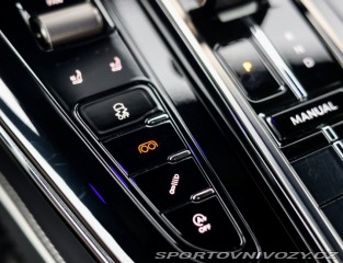 Aston Martin V8 Vantage  4.0 , Ako nové! 2025