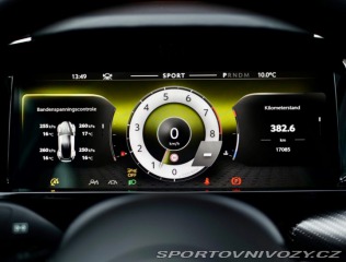 Aston Martin V8 Vantage  4.0 , Ako nové! 2025