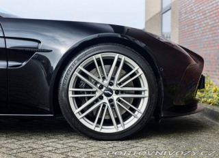 Aston Martin V8 Vantage  4.0 , Ako nové! 2025