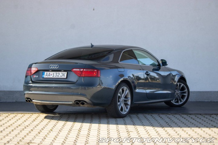 Audi S5 4,2 FSI V8 quattro, 260k 2008