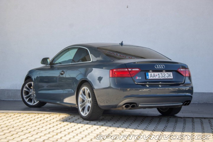 Audi S5 4,2 FSI V8 quattro, 260k 2008