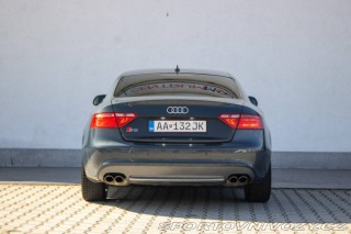 Audi S5 4,2 FSI V8 quattro, 260k 2008