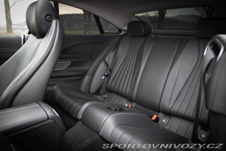 Mercedes-Benz E Kupé  200 A/T / AJ NA SPL 2018