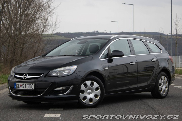 Opel Astra Sport Tourer  2.0 CDTI / 2013