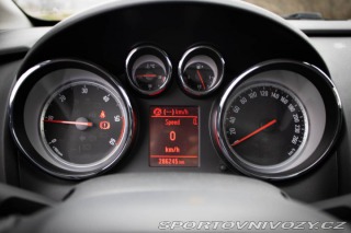 Opel Astra Sport Tourer  2.0 CDTI / 2013