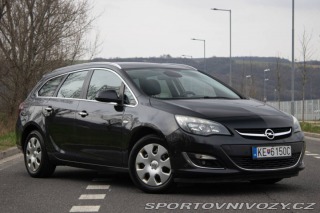 Opel Astra Sport Tourer  2.0 CDTI / 2013