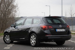 Opel Astra Sport Tourer  2.0 CDTI / 2013