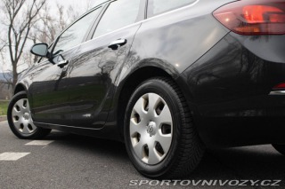 Opel Astra Sport Tourer  2.0 CDTI / 2013