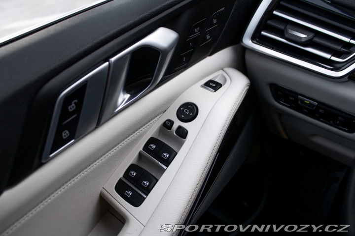 BMW X5 xDrive40i A/T / AJ NA SP 2019