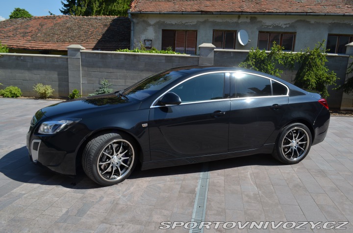Opel Insignia OPC  2013