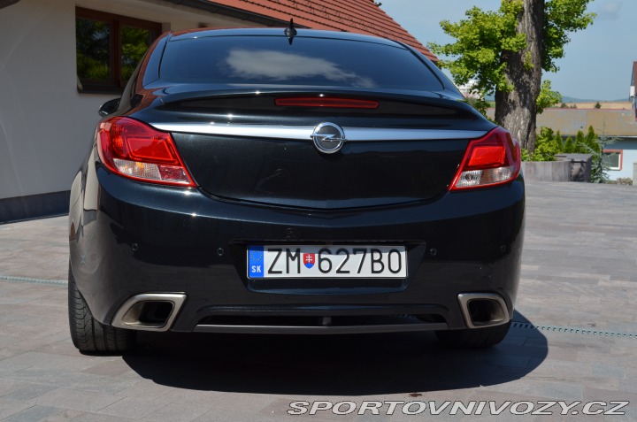 Opel Insignia OPC  2013