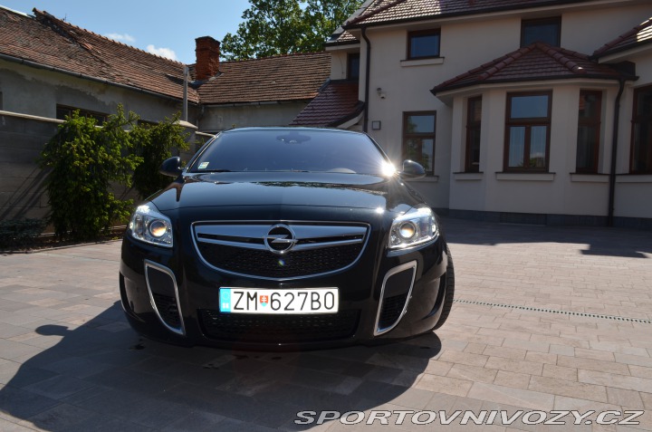 Opel Insignia OPC  2013
