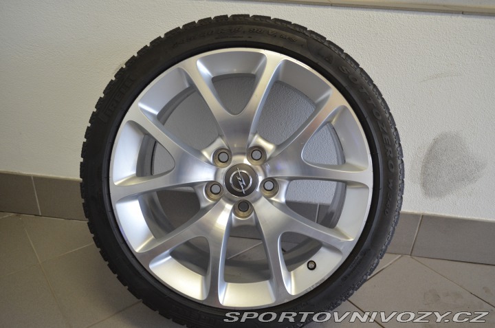 Opel Insignia OPC  2013