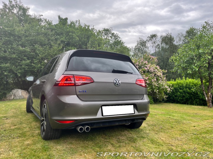Volkswagen Golf GTE 1.4 TSI 204hp DSG 2017