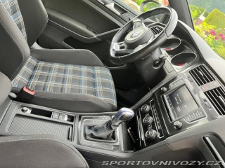 Volkswagen Golf GTE 1.4 TSI 204hp DSG 2017