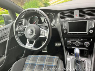 Volkswagen Golf GTE 1.4 TSI 204hp DSG 2017