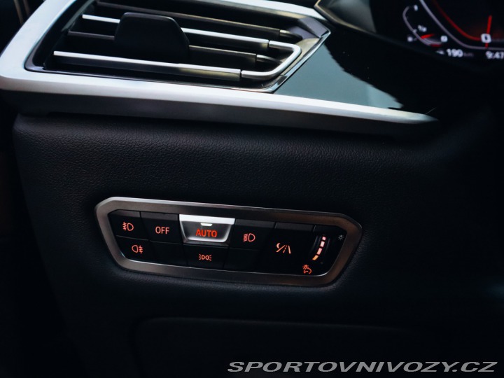 BMW X7 M50i xDrive 2021