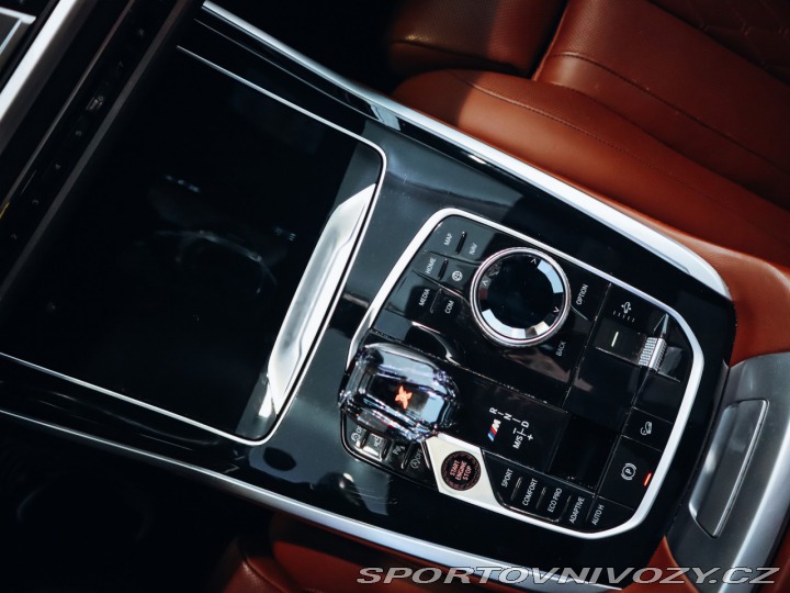 BMW X7 M50i xDrive 2021
