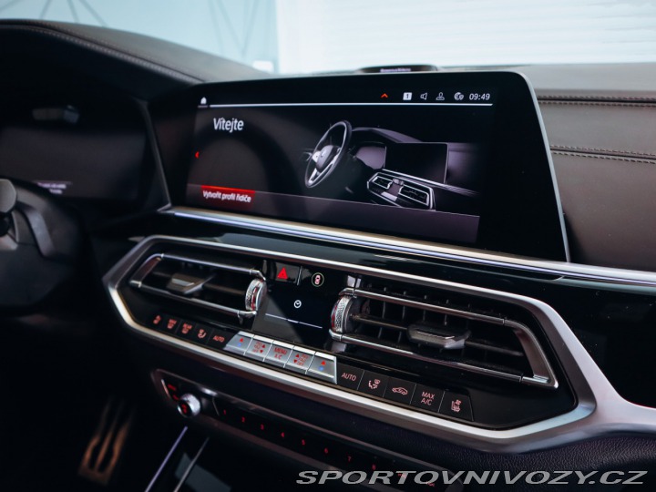 BMW X7 M50i xDrive 2021