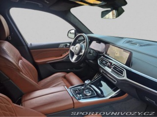 BMW X7 M50i xDrive 2021