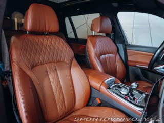 BMW X7 M50i xDrive 2021
