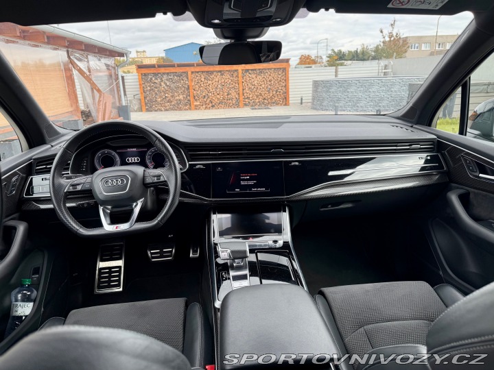Audi SQ7  2020