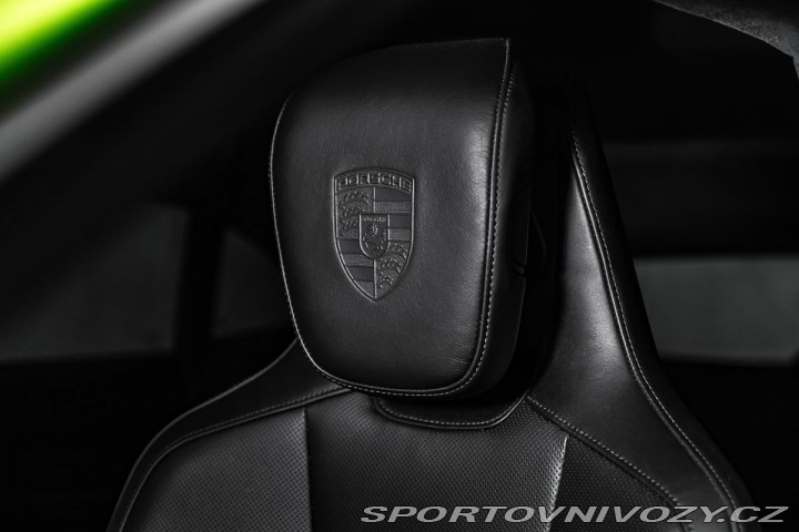 Porsche Taycan PDCC, ventilace, záruka 2021
