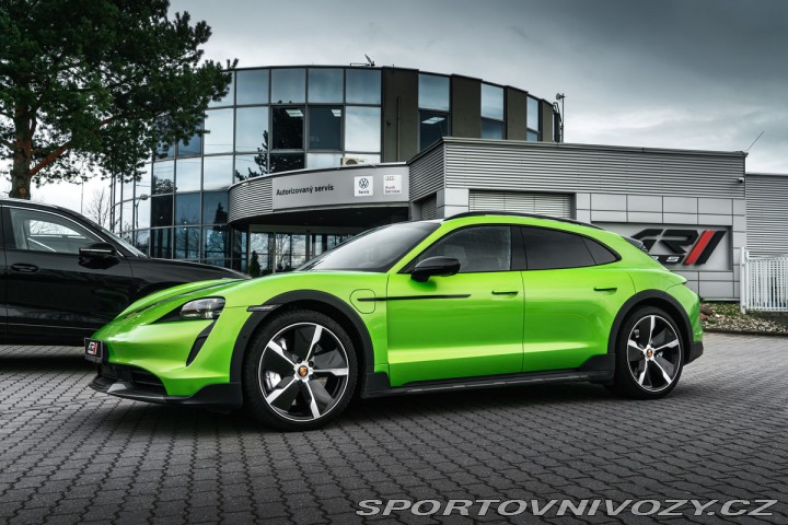 Porsche Taycan PDCC, ventilace, záruka 2021