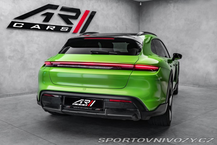 Porsche Taycan PDCC, ventilace, záruka 2021