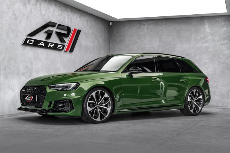 Audi RS4 RS4  TFSI quattro, kerami
