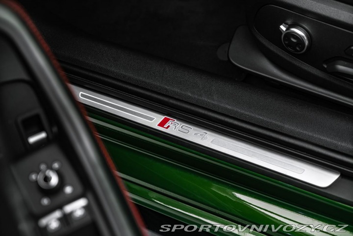 Audi RS4 RS4  TFSI quattro, kerami 2018