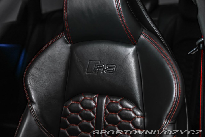 Audi RS4 RS4  TFSI quattro, kerami 2018