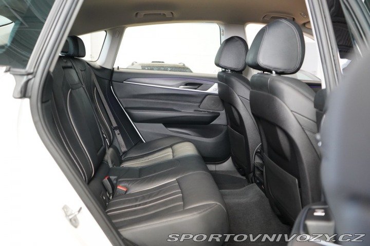 BMW 6 40i*GT*xDRIVE*CARPLAY*CAM 2022