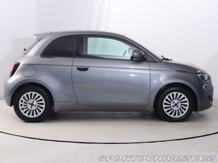 Fiat 500 500e  24 kWh 2022
