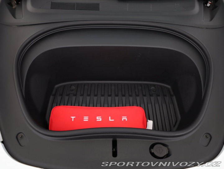 Tesla Model 3 Standard Range LFP 2024