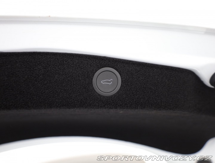 Tesla Model 3 Standard Range LFP 2024