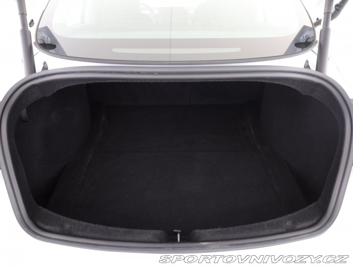 Tesla Model 3 Standard Range LFP 2024