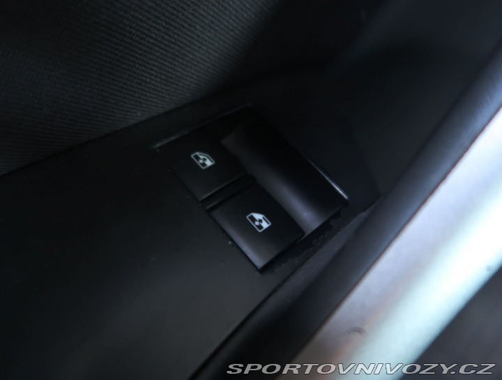 Opel Astra 1.6 T 2011