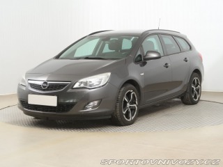 Opel Astra 1.6 T 2011
