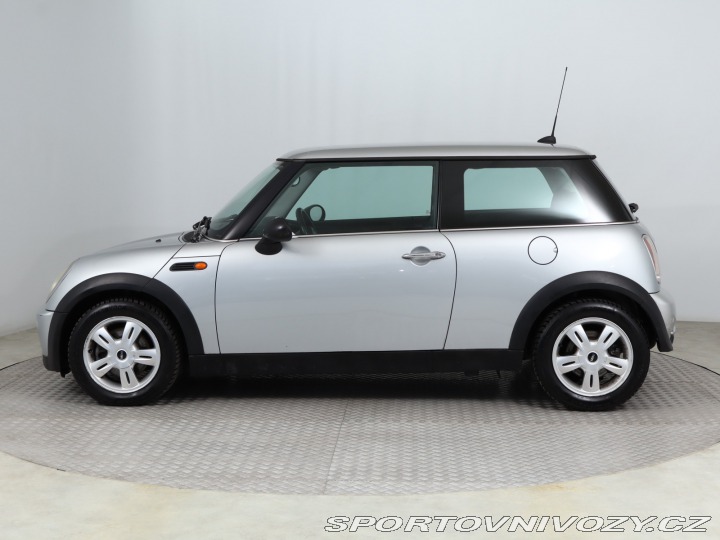 Mini One One 2004