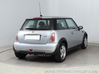 Mini One One 2004