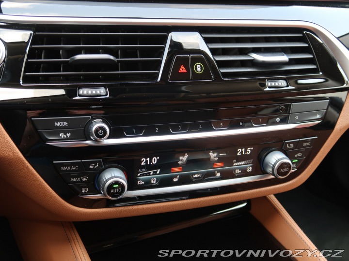 BMW 5 Luxury Line 530d xDrive 2023