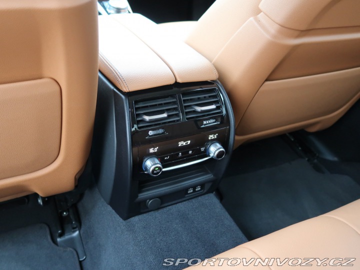 BMW 5 Luxury Line 530d xDrive 2023