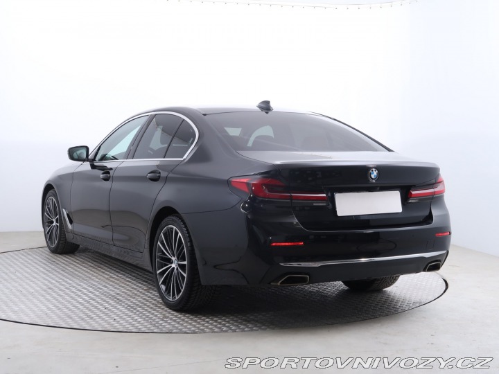 BMW 5 Luxury Line 530d xDrive 2023