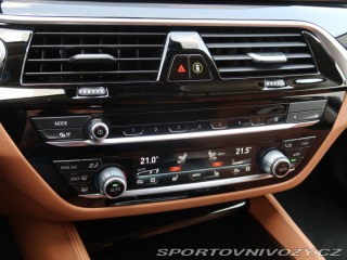 BMW 5 Luxury Line 530d xDrive 2023