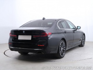 BMW 5 Luxury Line 530d xDrive 2023