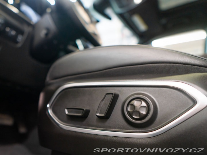 Ostatní značky Ostatní modely Jeep Wagoneer 5.7 Wagoneer V8 HUD, 360° 2023