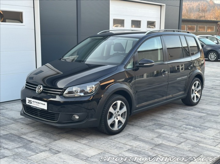 Volkswagen Ostatní modely Touran 1,4 TSI 140PS  Cross 2011