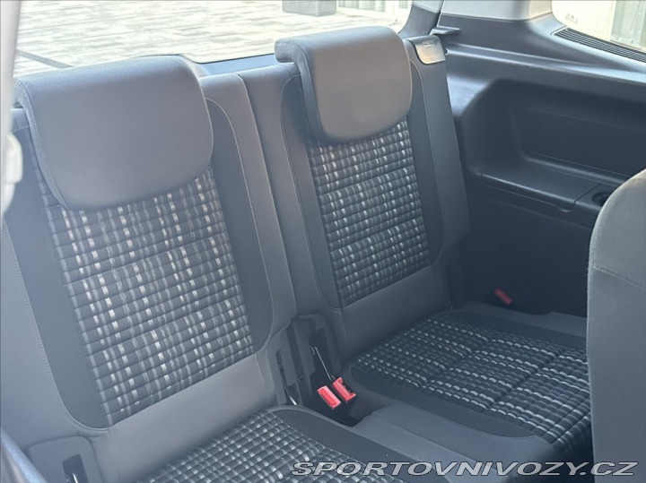 Volkswagen Ostatní modely Touran 1,4 TSI 140PS  Cross 2011